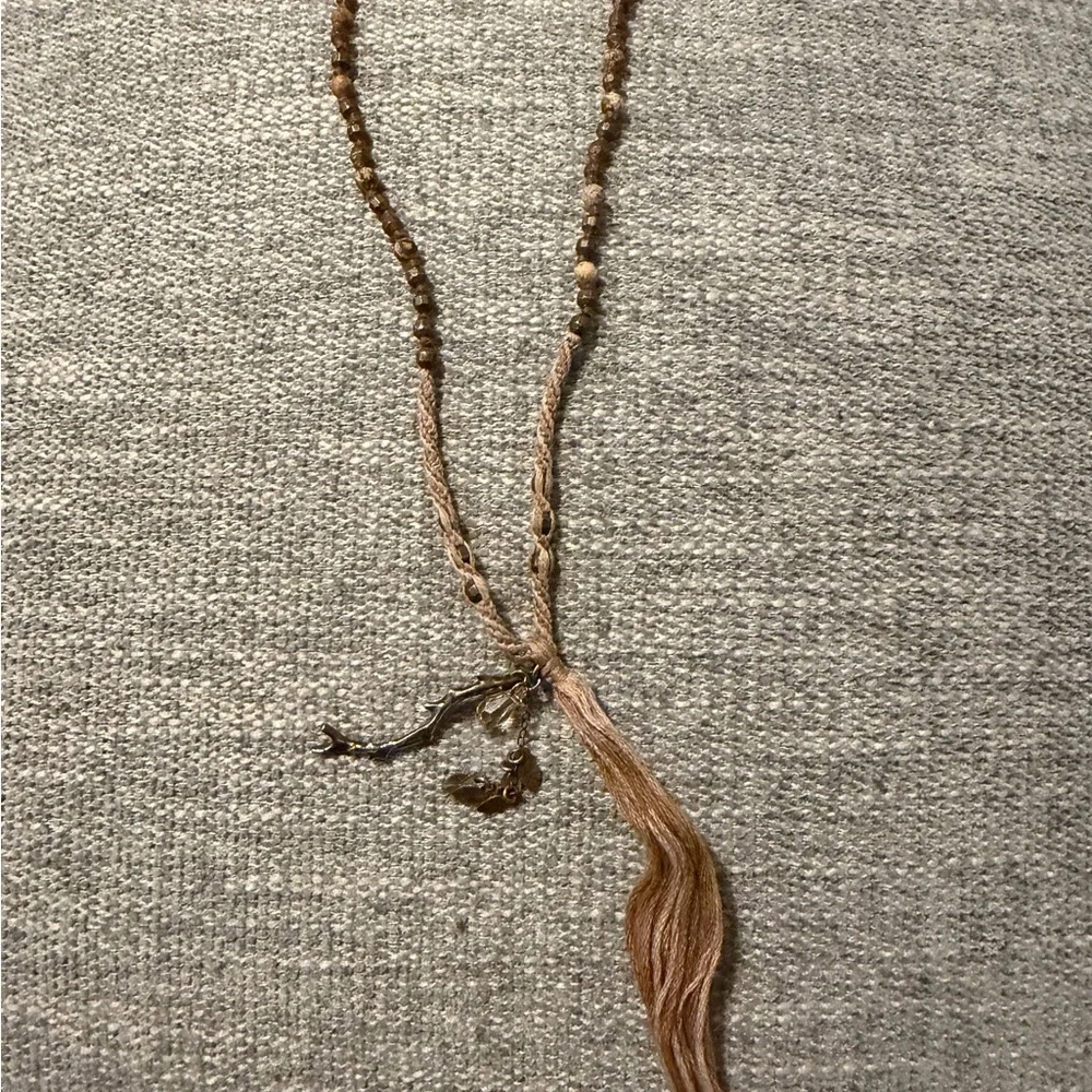 Chan Luu Mixed stone tassel necklace neutral - Picture 2 of 6